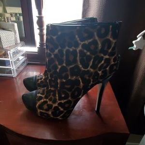 Michael kors leopard boots